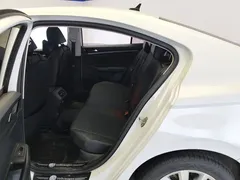 2021 Volkswagen Bora 1.5L AT Comfort Smart Connect, белый — фото 11
