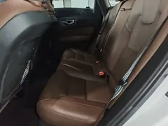 2022 Volvo XC60 4WD Zhiyi Luxury, белый — фото 13