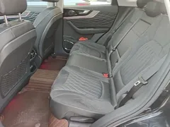 2022 Hongqi HS5 2.0T, чёрный — фото 17