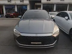 2024 BYD Qin PLUS Honor DM-i PHEV 55km Leading — фото 3