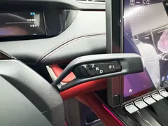 2024 Xiaomi SU7 RWD Long Range Smart Driving, белый — фото 12