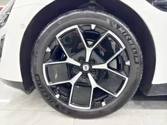 2024 Xiaomi SU7 RWD Long Range Smart Driving, белый — фото 26