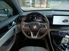 2024 BYD Qin PLUS Honor DM-i PHEV 55km Leading, белый — фото 11