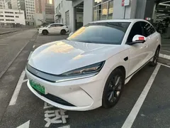2025 BYD Qin L EV 545km Superior, белый — фото 1