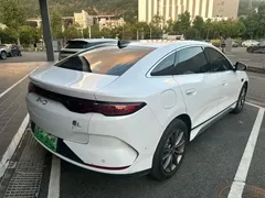 2025 BYD Qin L EV 545km Superior, белый — фото 9