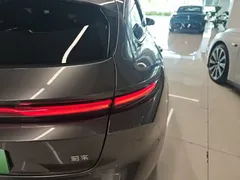 2024 Nio ET5T 75kWh Touring — фото 8
