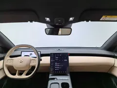 2024 Nio ET5T 75kWh Touring, белый — фото 16