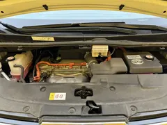 2021 Toyota Alphard 2.5L Hybrid 4WD Executive, белый — фото 11