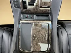 2021 Toyota Alphard 2.5L Hybrid 4WD Executive, белый — фото 22