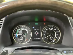 2021 Toyota Alphard 2.5L Hybrid 4WD Executive, белый — фото 23