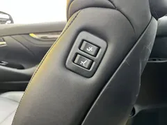 2021 Toyota Alphard 2.5L Hybrid 4WD Executive, белый — фото 48