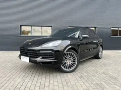 2023 Porsche Cayenne 3.0T Platinum Edition, чёрный — фото 1