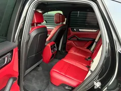 2023 Porsche Cayenne 3.0T Platinum Edition, чёрный — фото 7