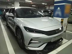 2024 BYD Song L EV 550km Exceed, белый — фото 4
