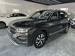 2022 Volkswagen Tayron 280TSI 2WD Luxury, чёрный — фото 2