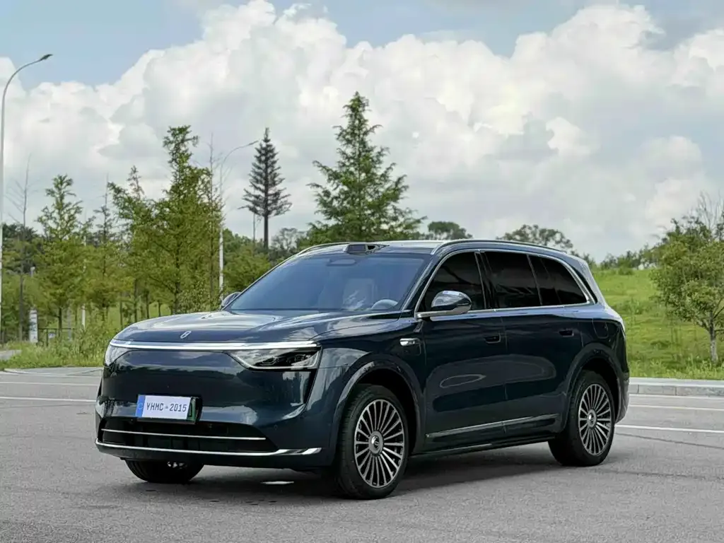 2025 Aito M8 EREV Ultra 53.4kWh 5-seat 192-line LiDAR