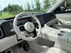 2025 Aito M8 EREV Ultra 53.4kWh 5-seat 192-line LiDAR, синий — фото 5