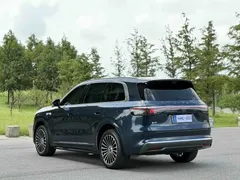 2025 Aito M8 EREV Ultra 53.4kWh 5-seat 192-line LiDAR, синий — фото 20