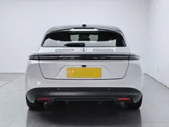 2024 Nio ET5T 75kWh Touring — фото 8