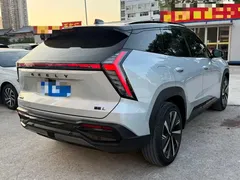 2023 Geely Atlas L 1.5TD DCT Premium — фото 13