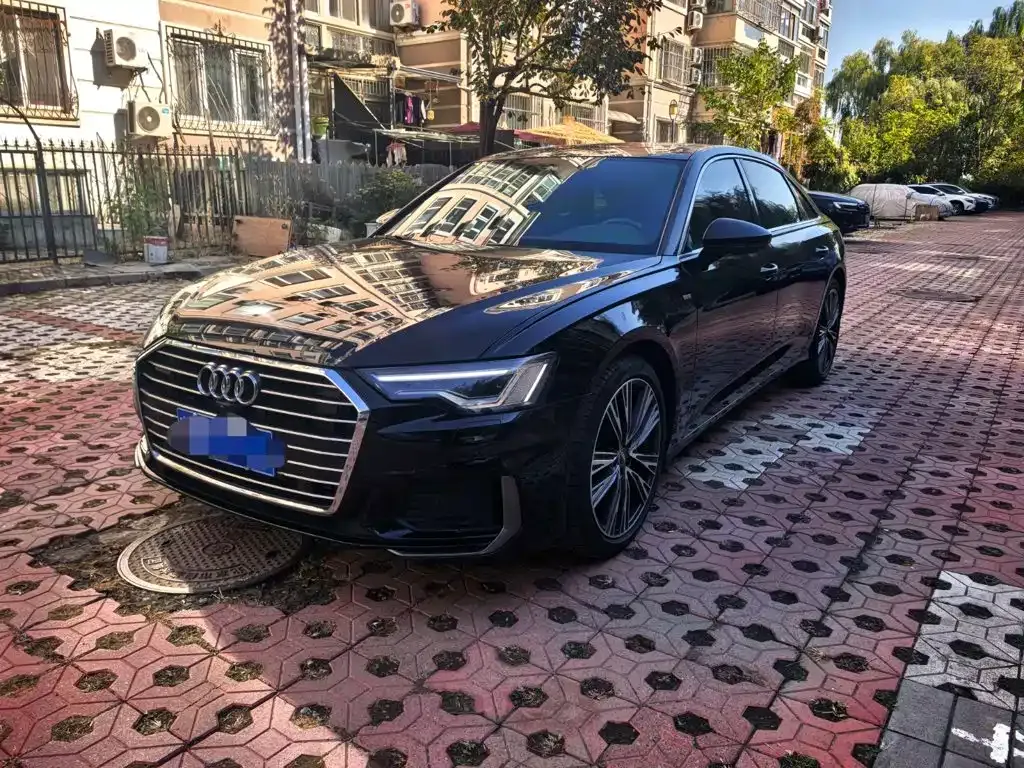 2022 Audi A6L 45 TFSI quattro Select Sport