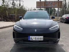 2023 Aito M5 EV RWD Standard, чёрный — фото 2