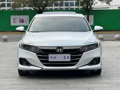 2022 Honda Accord 260TURBO Luxury, белый — фото 2