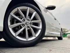 2022 Honda Accord 260TURBO Luxury, белый — фото 5