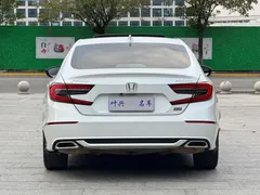 2022 Honda Accord 260TURBO Luxury, белый — фото 15