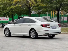 2022 Honda Accord 260TURBO Luxury, белый — фото 16