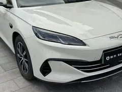 2025 BYD Seal 06 DM-i PHEV 120KM Smart Driving Premium, белый — фото 20