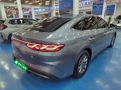 2024 BYD Qin L PHEV 80km Leading — фото 7