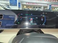 2024 BYD Qin L PHEV 80km Leading — фото 12