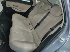 2024 BYD Qin L PHEV 80km Leading — фото 17