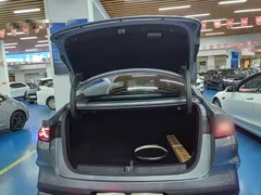 2024 BYD Qin L PHEV 80km Leading — фото 19