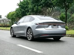 2024 Nio ET7 75kWh Executive Signature — фото 4