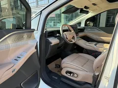 2026 Xpeng X9 EV 750 Ultra, белый — фото 11