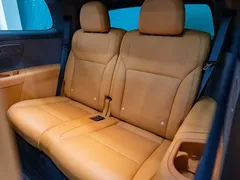 2025 Li Auto i8 Standard — фото 10