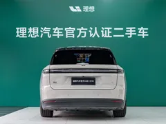 2025 Li Auto i8 Standard — фото 14