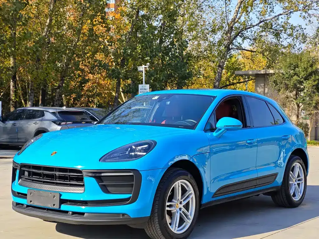 2022 Porsche Macan 2.0T