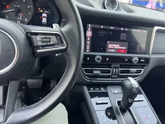 2022 Porsche Macan 2.0T, синий — фото 29