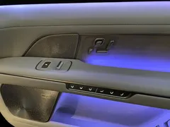 2026 Nio ES8 6-seat Executive Signature, чёрный — фото 16