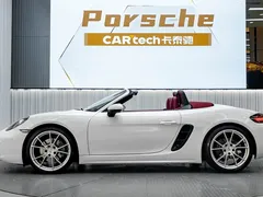 2020 Porsche 718 Boxster 2.0T, белый — фото 3