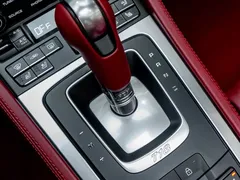 2020 Porsche 718 Boxster 2.0T, белый — фото 25