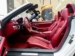 2020 Porsche 718 Boxster 2.0T, белый — фото 32