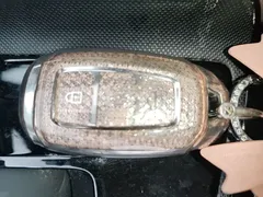 2022 Hyundai Elantra 1.5L CVT LUX Premium, белый — фото 9