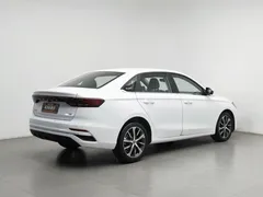 2022 Geely Emgrand 4th Gen 1.5L CVT Premium, белый — фото 2