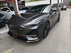 2022 Changan UNI-V 1.5T Sport — фото 1