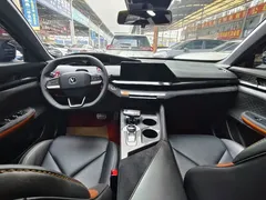 2022 Changan UNI-V 1.5T Sport — фото 8