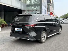 2023 Toyota Granvia 2.5L Hybrid Comfort, чёрный — фото 5